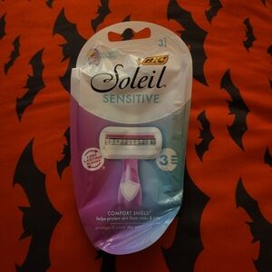BIC Soleil Sensitive Women's Razor - 3 Pack